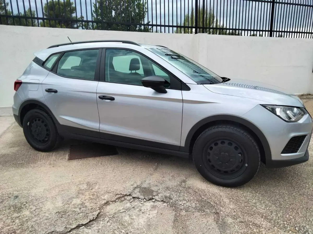 SEAT Arona usata a Taranto (5)