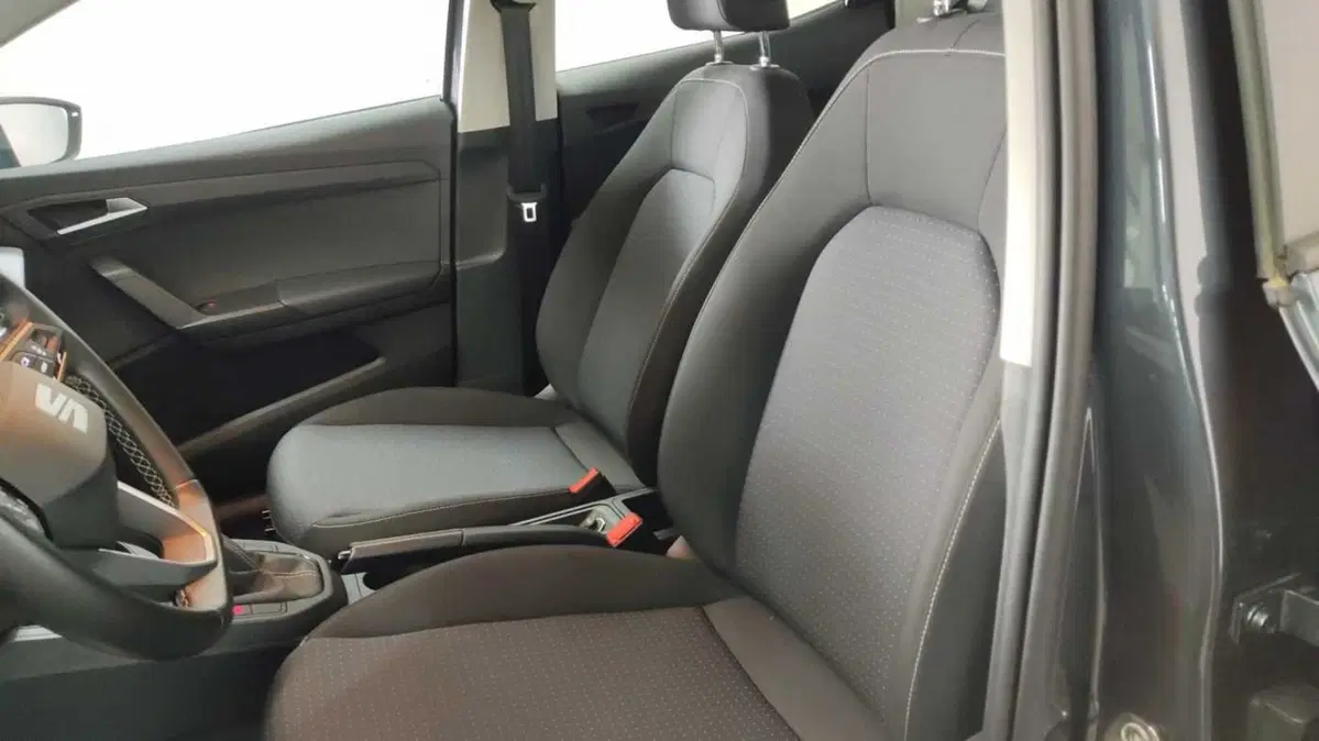 SEAT Ibiza usata a Taranto (14)