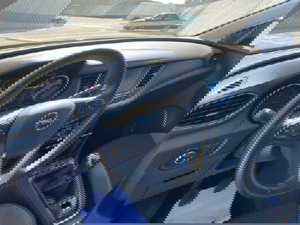 Opel Grandland X usata a Taranto (14)