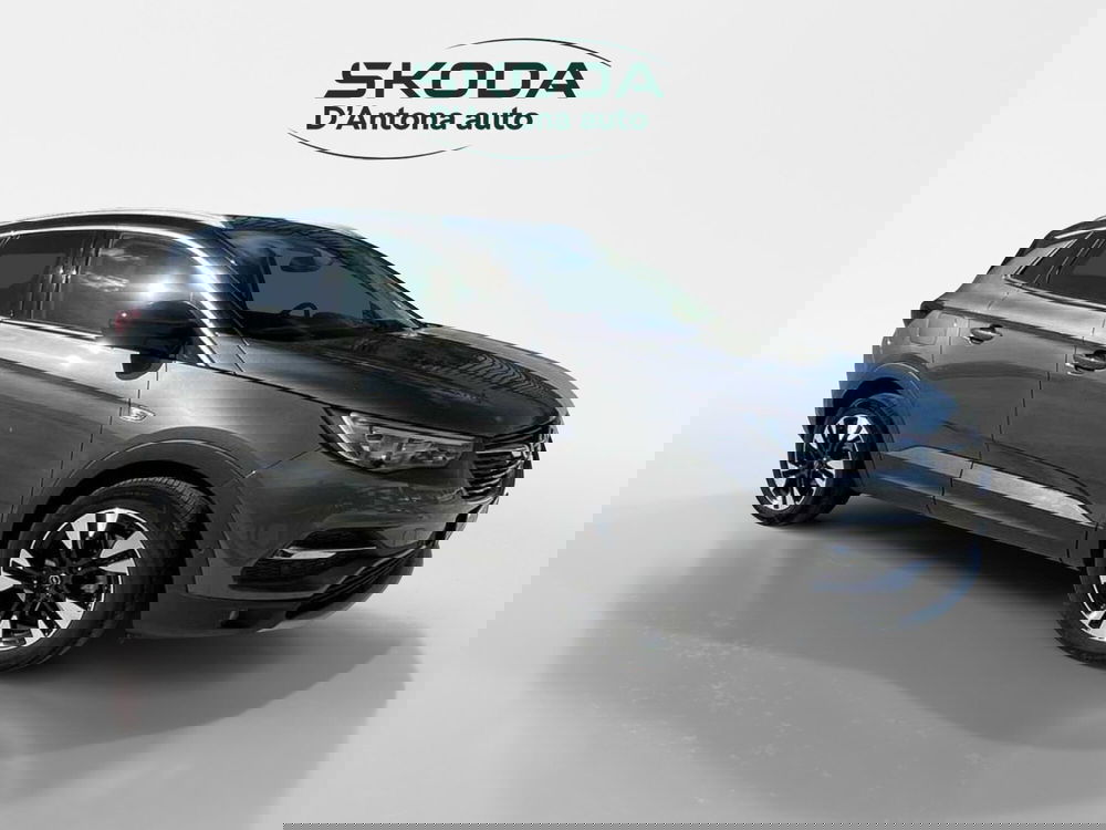 Opel Grandland X usata a Taranto (4)