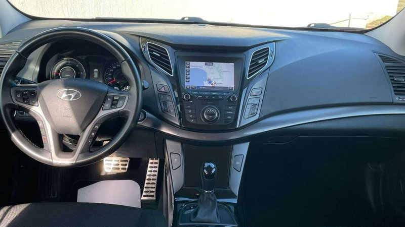 Hyundai i40 Station Wagon usata a Taranto (10)