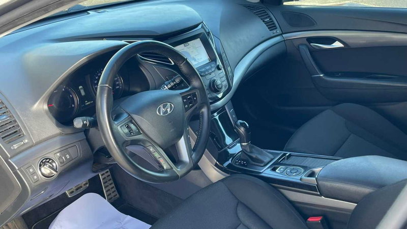 Hyundai i40 Station Wagon usata a Taranto (12)