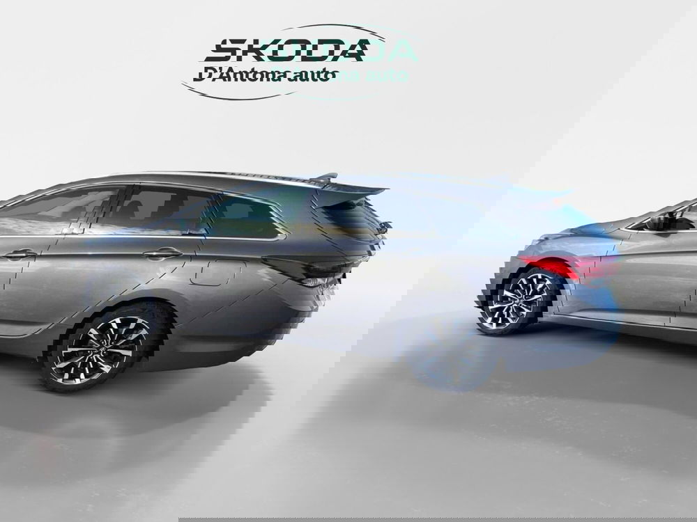 Hyundai i40 Station Wagon usata a Taranto (2)