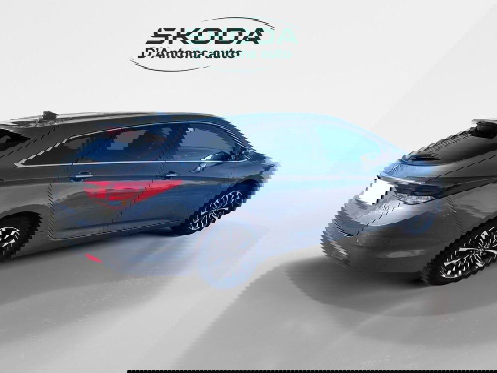 Hyundai i40 Station Wagon usata a Taranto (4)