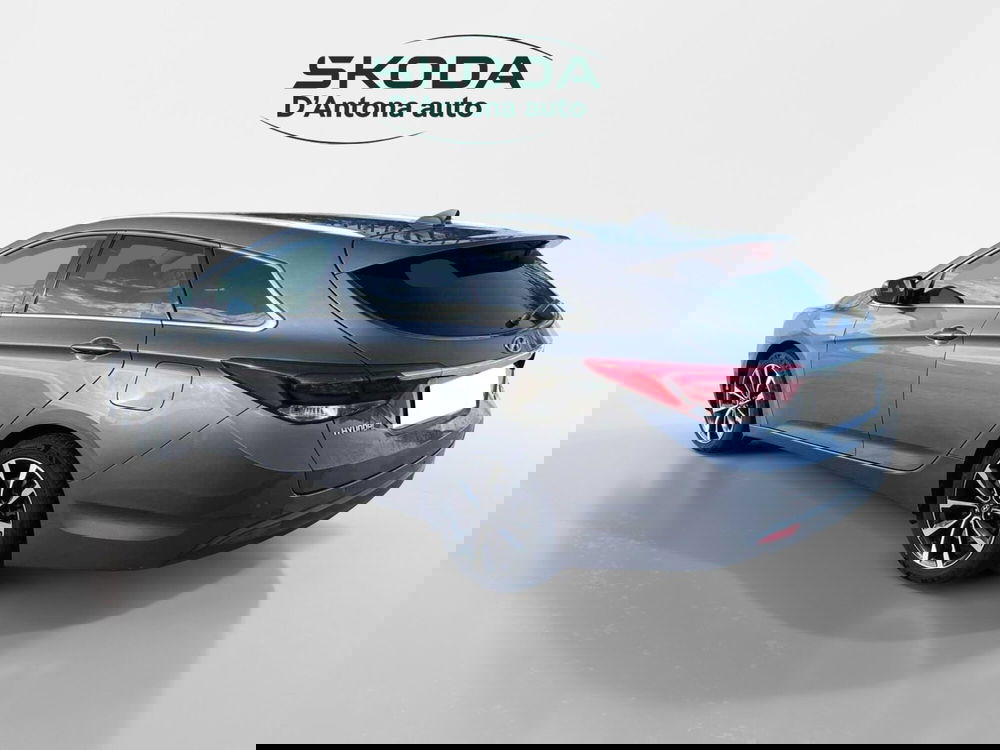 Hyundai i40 Station Wagon usata a Taranto (9)