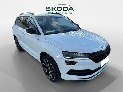 Skoda Karoq 2.0 TDI SCR 4x4 DSG SportLine del 2020 usata a Taranto