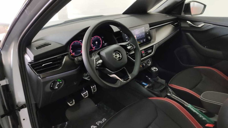 Skoda Kamiq nuova a Taranto (10)