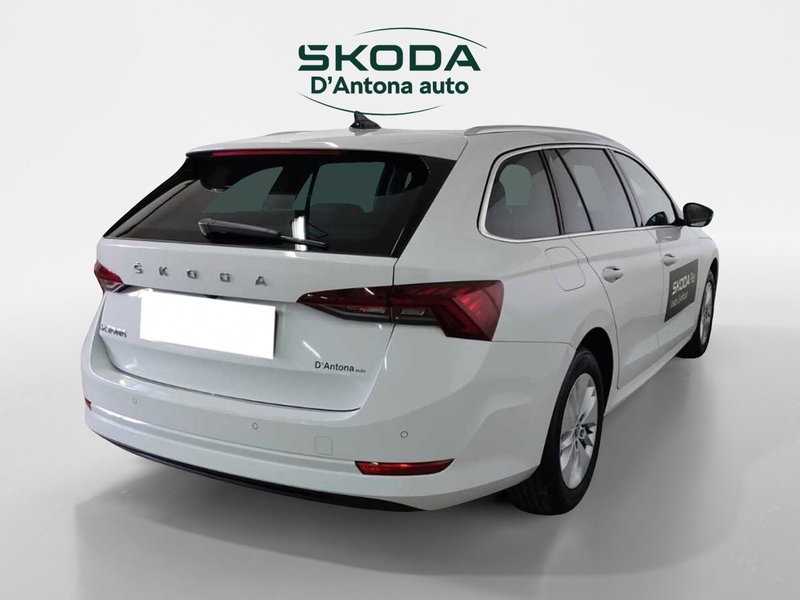 Skoda Octavia Station Wagon usata a Taranto (5)
