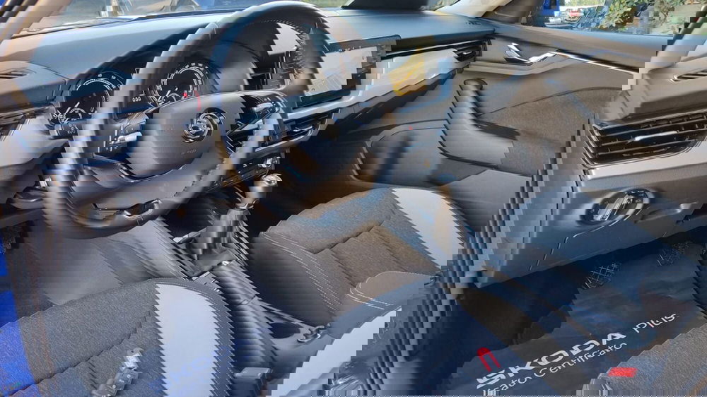 Skoda Kamiq usata a Taranto (7)