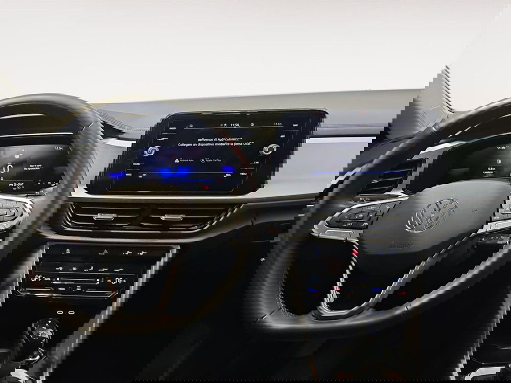 Volkswagen T-Roc usata a Lecco (9)