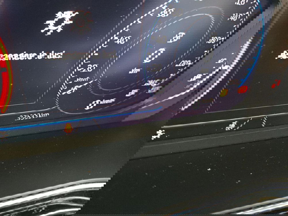 Volkswagen T-Cross usata a Lecco (18)