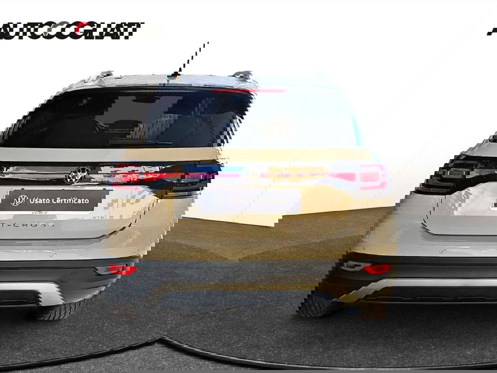 Volkswagen T-Cross usata a Lecco (6)