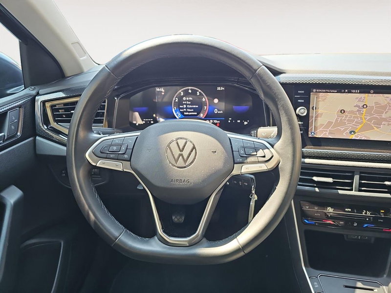 Volkswagen Taigo usata a Lecco (11)