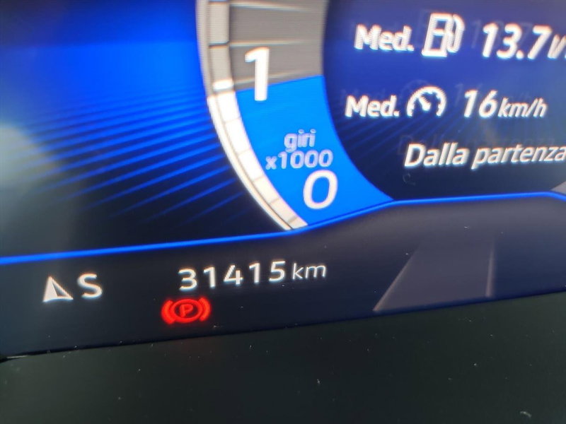 Volkswagen Taigo usata a Lecco (15)