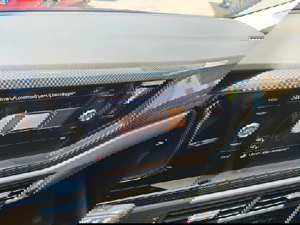 Volkswagen Taigo usata a Lecco (16)