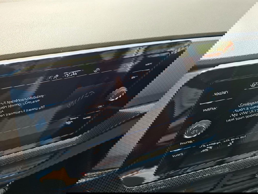 Volkswagen T-Cross usata a Lecco (19)