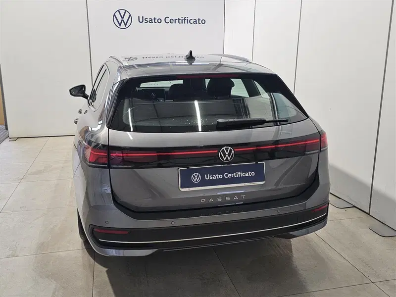 Volkswagen Passat usata a Lecco (4)