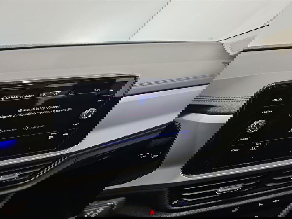 Volkswagen T-Roc usata a Lecco (17)