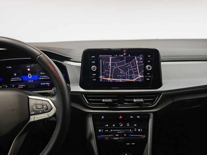 Volkswagen T-Roc usata a Lecco (10)