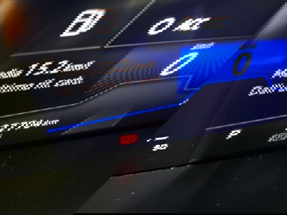 Volkswagen T-Roc usata a Lecco (19)