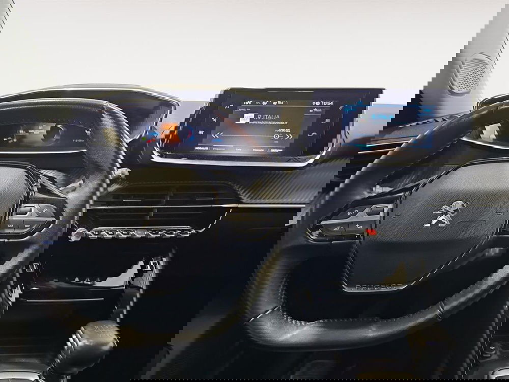 Peugeot 2008 usata a Lecco (9)