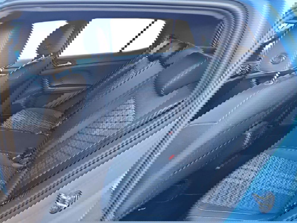 Volkswagen T-Cross usata a Lecco (12)