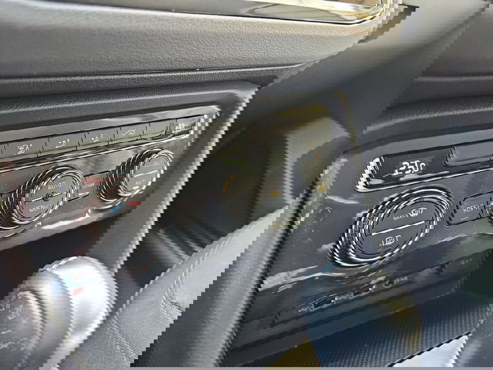 Volkswagen Tiguan usata a Lecco (17)