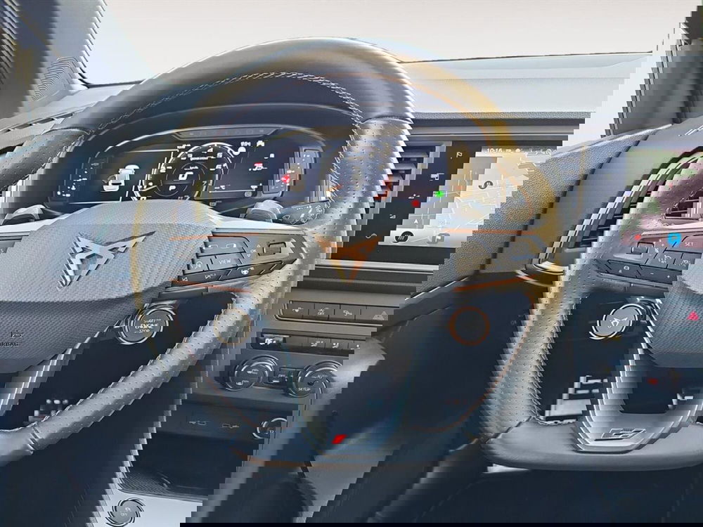 Cupra Ateca usata a Lecco (11)