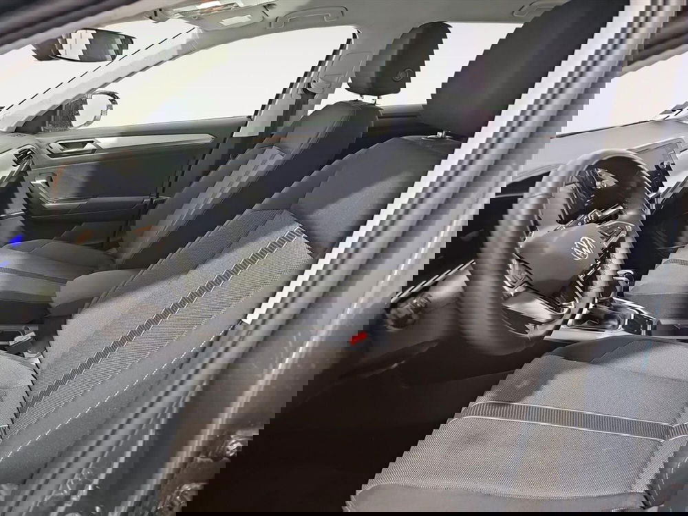 Volkswagen T-Roc usata a Lecco (10)