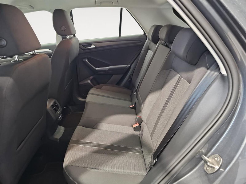 Volkswagen T-Roc usata a Lecco (11)