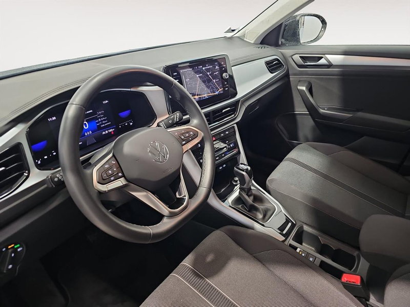 Volkswagen T-Roc usata a Lecco (13)