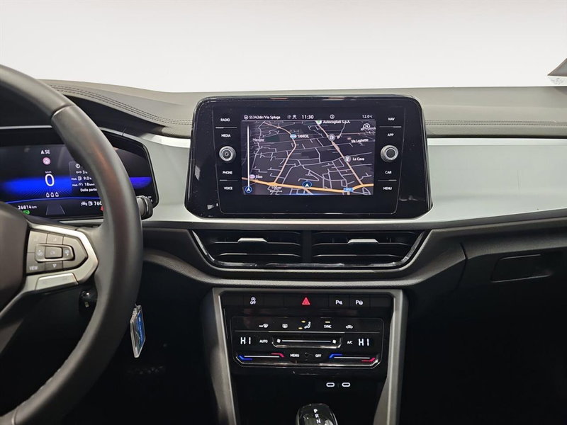 Volkswagen T-Roc usata a Lecco (8)