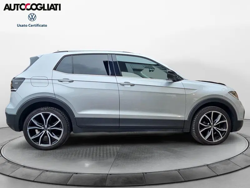 Volkswagen T-Cross usata a Lecco (7)
