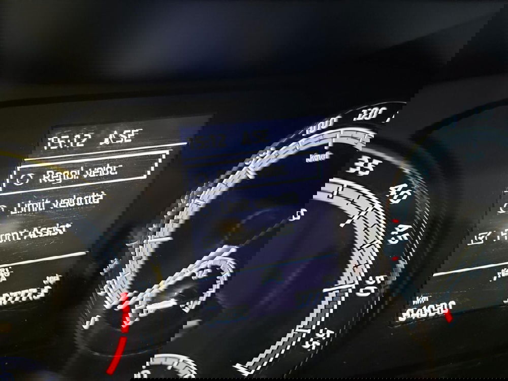 Skoda Karoq usata a Lecco (17)