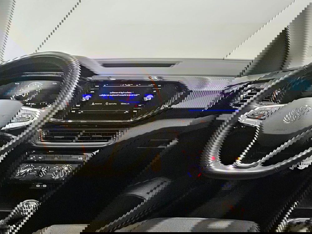 Volkswagen T-Cross usata a Lecco (10)