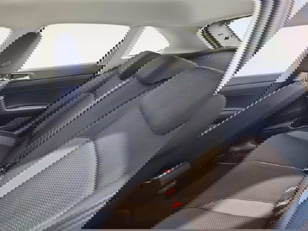 Volkswagen Taigo usata a Lecco (12)