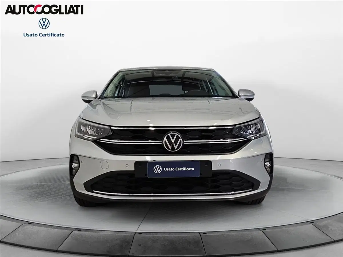 Volkswagen Taigo usata a Lecco (2)