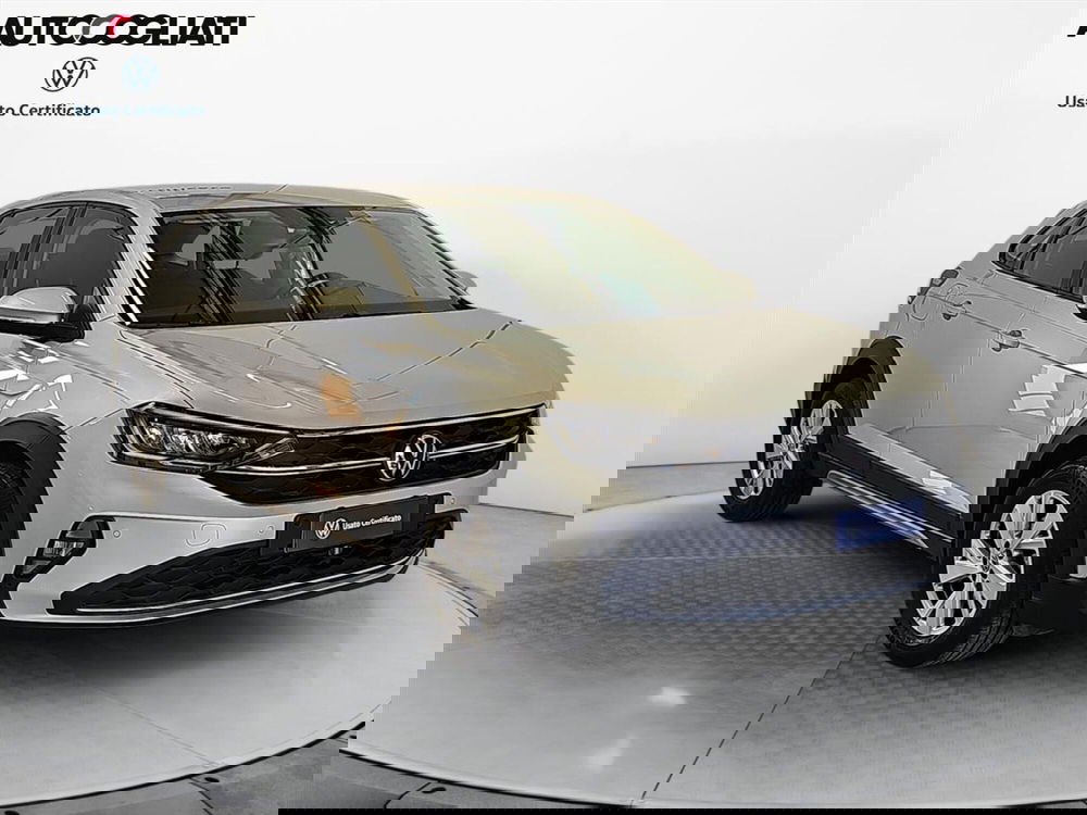 Volkswagen Taigo usata a Lecco (3)