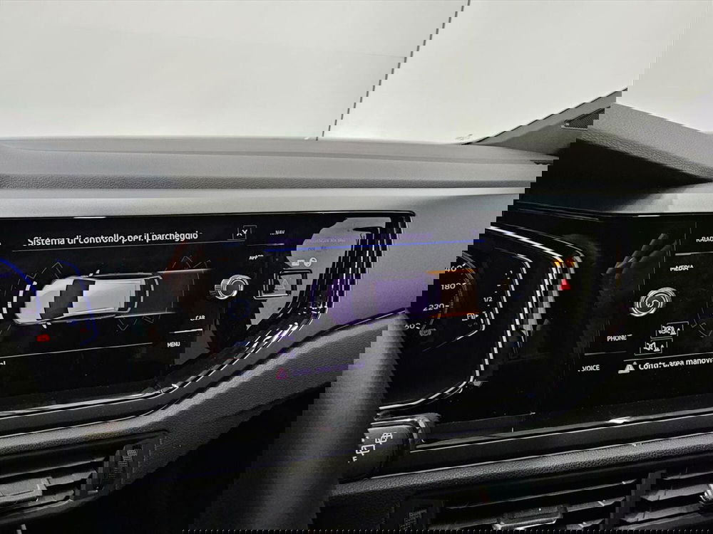 Volkswagen Taigo usata a Lecco (11)