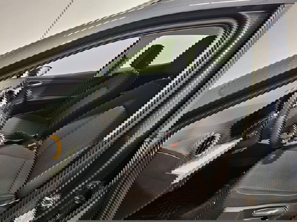 SEAT Arona usata a Lecco (8)