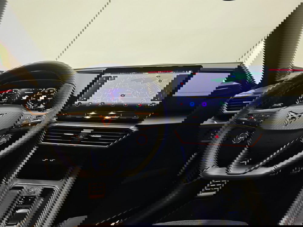 Cupra Formentor usata a Lecco (9)