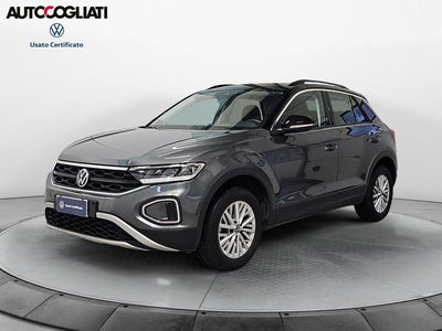 Volkswagen T-Roc 1.5 tsi Life dsg del 2024 usata a Merate