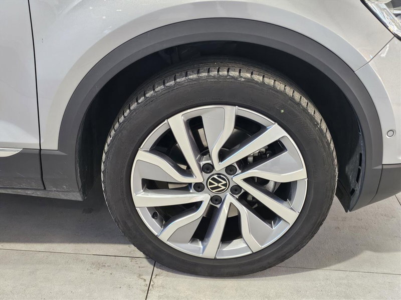 Volkswagen T-Roc usata a Lecco (19)