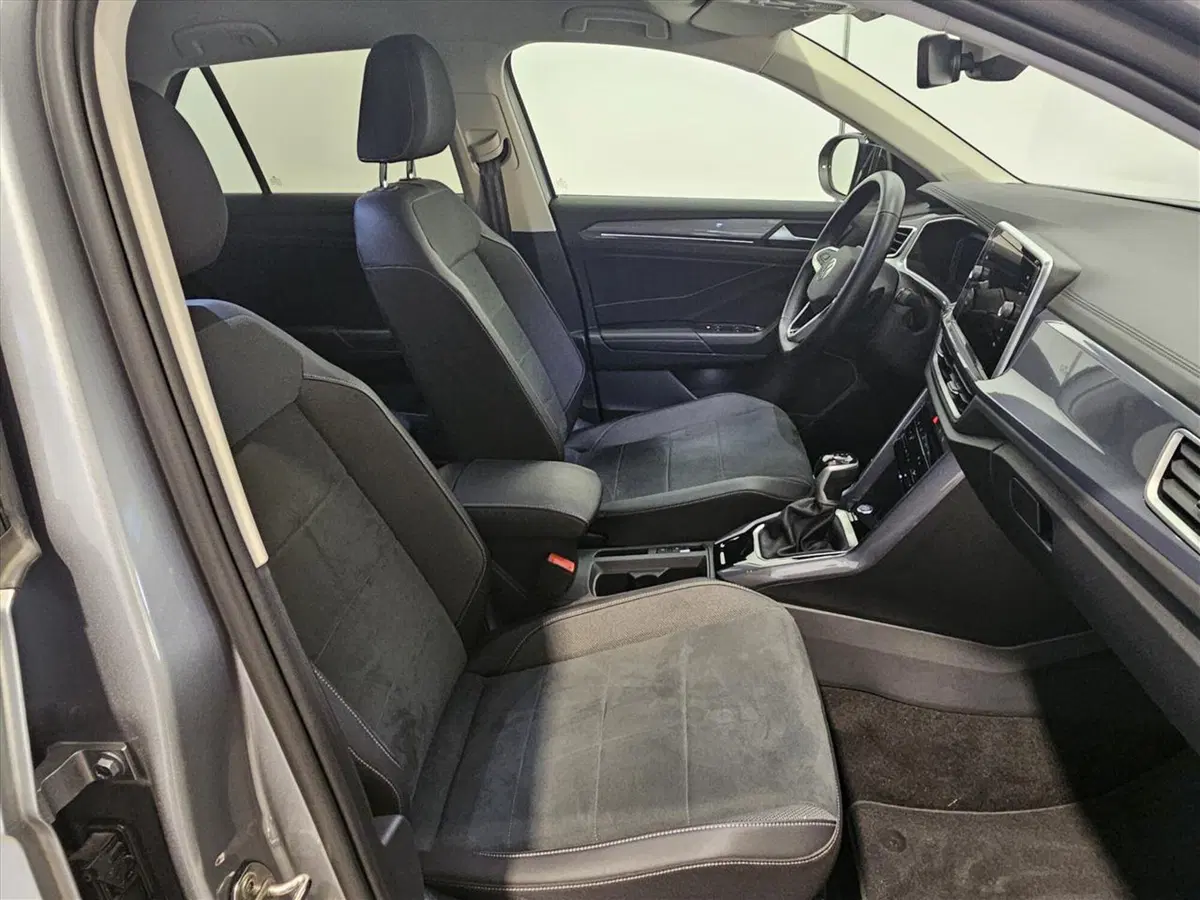 Volkswagen T-Roc usata a Lecco (8)