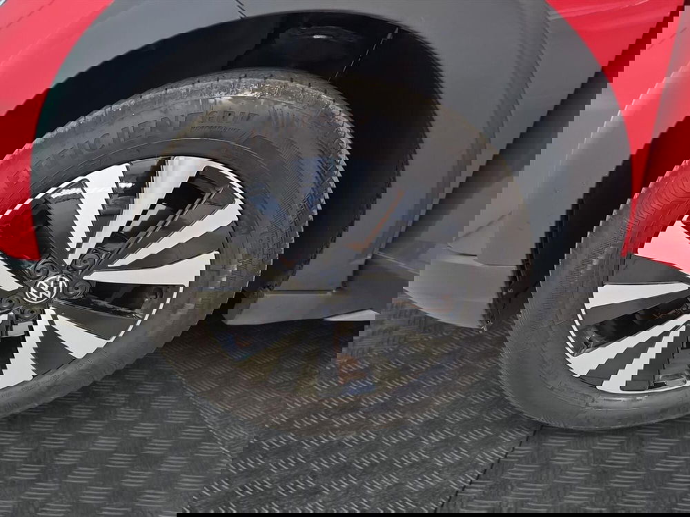 Volkswagen Taigo usata a Lecco (14)