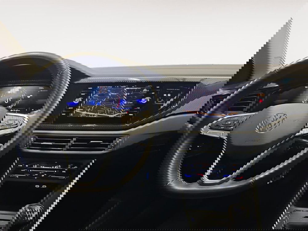 Volkswagen Taigo usata a Lecco (9)