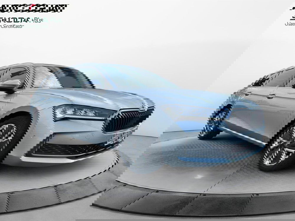 Skoda Superb usata a Lecco (13)