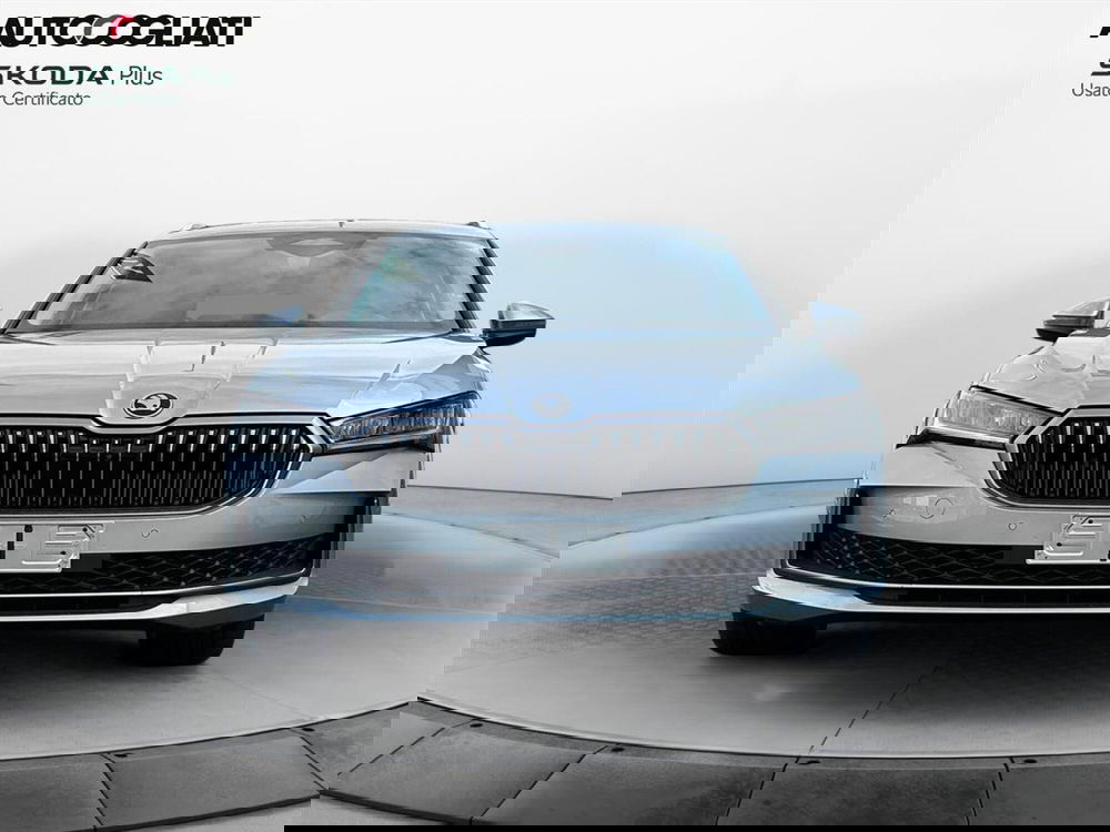 Skoda Superb usata a Lecco (14)