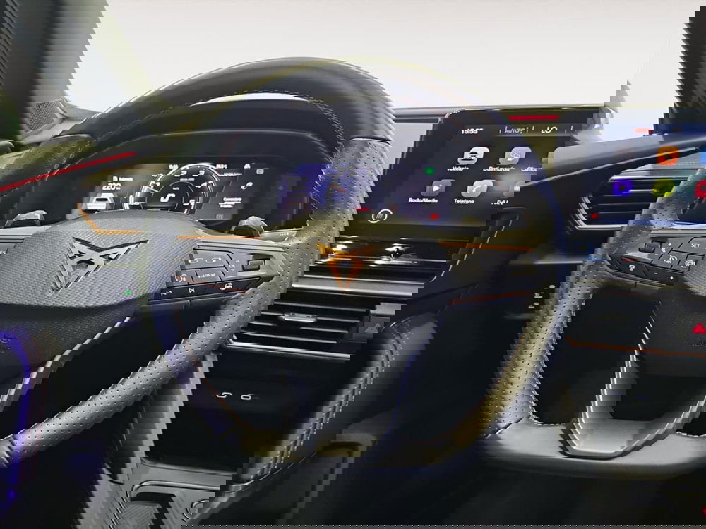 Cupra Formentor usata a Lecco (11)