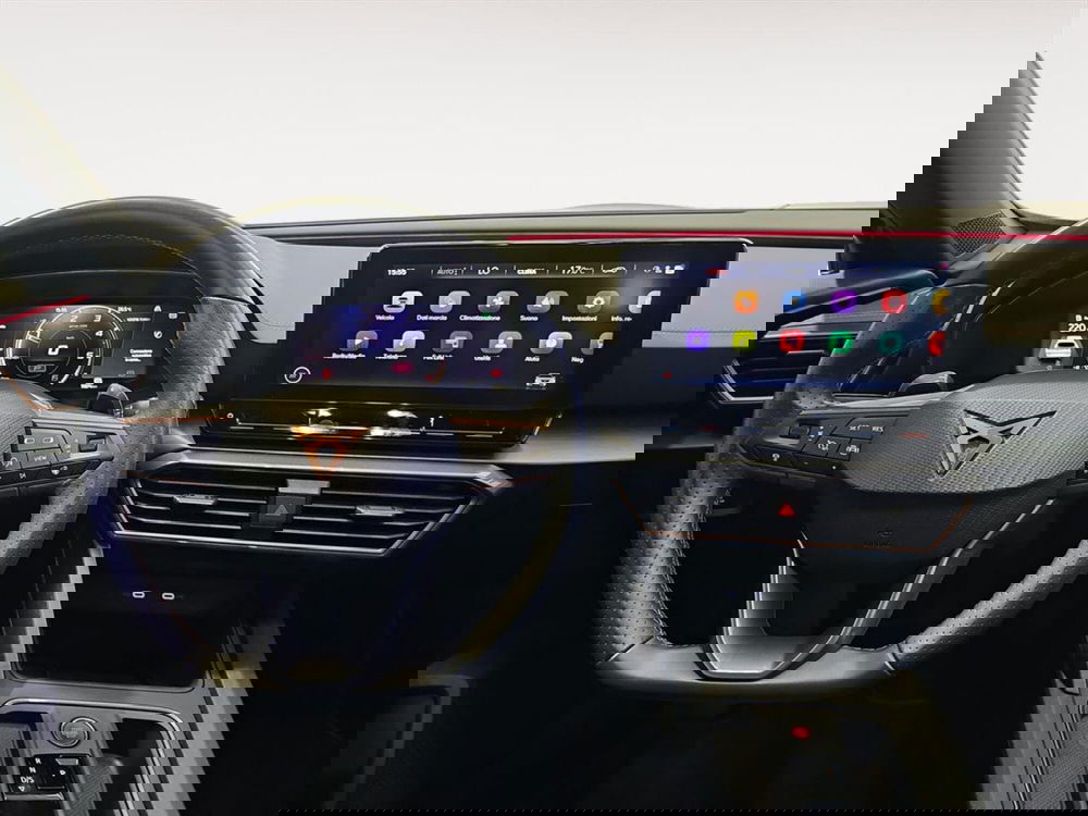 Cupra Formentor usata a Lecco (9)